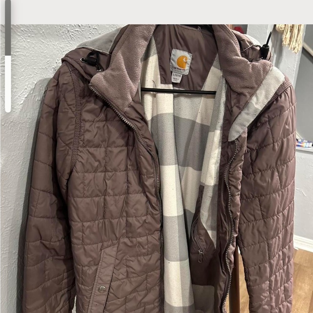 Women’s purple puffer quilted Carhartt jacket flannel lined